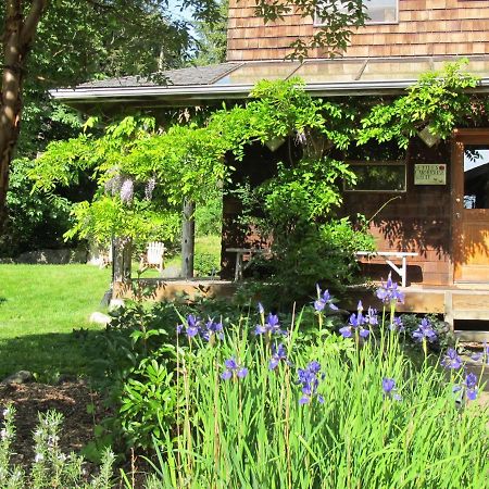Отель Nettles Farm Lummi Island Экстерьер фото
